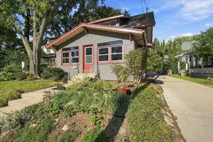 2426 Commonwealth Ave, Madison, WI 53711 - Photo 2