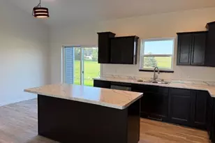 624 Lakeview Ave, Merrimac, WI 53561 - Photo 10