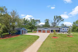 N8005 Ashley Rd, Portage, WI 53901 - Photo 16