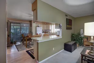 2806 Warner St, Madison, WI 53713 - Photo 8