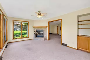 212 W Meadows Dr, Edgerton, WI 53534 - Photo 38
