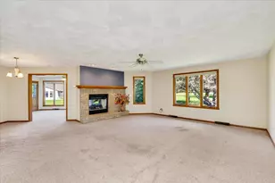 212 W Meadows Dr, Edgerton, WI 53534 - Photo 20