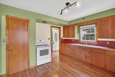 3765 E Bottsford Avenue, Cudahy, WI 53110 - Photo 10