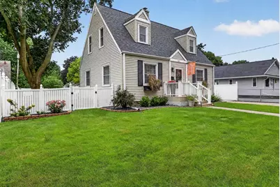 342 S Randall Avenue, Janesville, WI 53545 - Photo 2