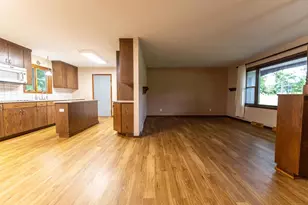 812 Eggleson St, Tomah, WI 54660 - Photo 14