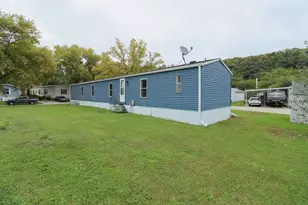 5101 Whippoorwill Ln, La Crosse, WI 54601 - Photo 4