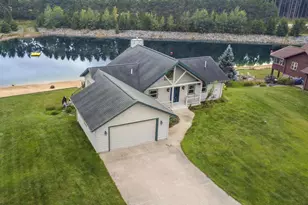 W5749 Waterstone Ln, New Lisbon, WI 53950 - Photo 34