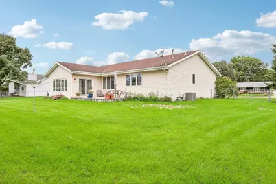 720 E Holly Road, Beloit, WI 53511 - Photo 24