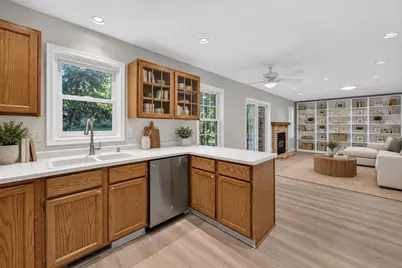 9 Court Of Brixham, Madison, WI 53705 - Photo 18