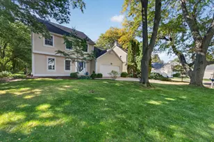 9 Court Of Brixham, Madison, WI 53705 - Photo 2
