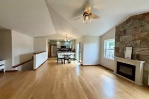 146 Rustic Dr, Madison, WI 53718 - Photo 6