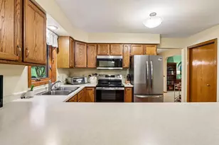 114 N High Point Rd, Madison, WI 53717 - Photo 20