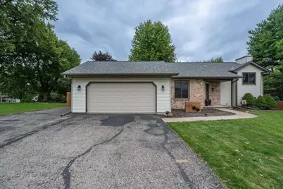 1837 Montana Avenue, Sun Prairie, WI 53590 - Photo 4