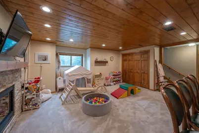1837 Montana Avenue, Sun Prairie, WI 53590 - Photo 40