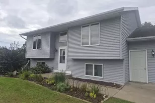 2104 Roosevelt Ave, Beloit, WI 53511 - Photo 4