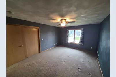 2104 Roosevelt Avenue, Beloit, WI 53511 - Photo 18