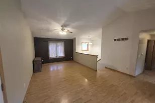 2104 Roosevelt Ave, Beloit, WI 53511 - Photo 8