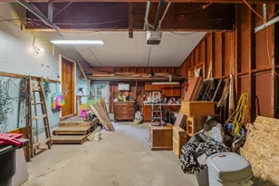 206 Sharp Ave, Reeseville, WI 53379 - Photo 16