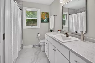 6628 Hubbard Ave, Middleton, WI 53562 - Photo 16