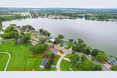 1321 Lakeview Drive, Tomah, WI 54660 - Photo 2