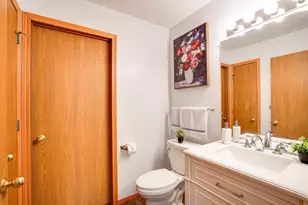964 Rockefeller Ln, Madison, WI 53704 - Photo 30