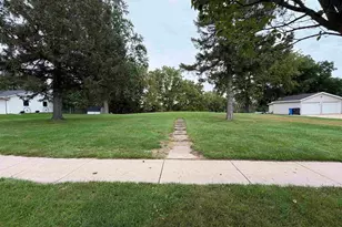 533 N Main St, Fall River, WI 53932 - Photo 1