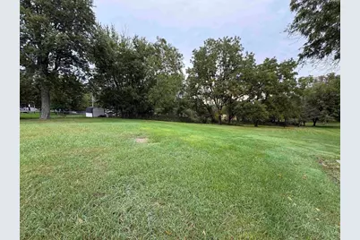 533 N Main Street, Fall River, WI 53932 - Photo 6