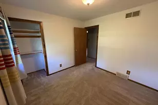 S15W37243 Willow Springs Dr, Dousman, WI 53118 - Photo 18