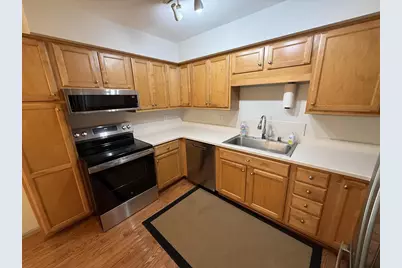 S15W37243 Willow Springs Drive, Dousman, WI 53118 - Photo 8