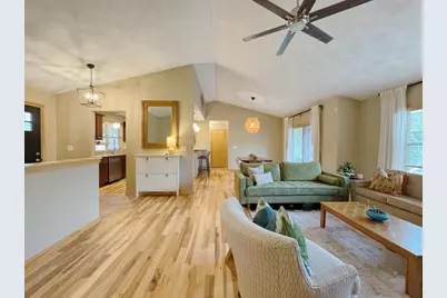 219 N Water Street, Janesville, WI 53536 - Photo 2