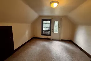 1013 Colby St, Madison, WI 53715 - Photo 6