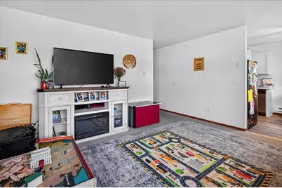 202 Danbury Court, DeForest, WI 53532 - Photo 12