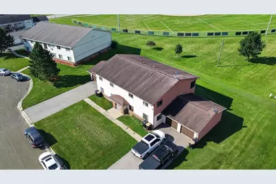 202 Danbury Court, DeForest, WI 53532 - Photo 2