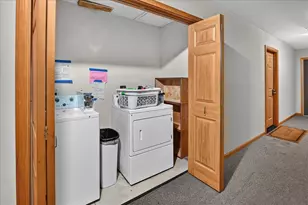 206 Danbury Ct, DeForest, WI 53532 - Photo 46