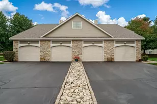 2307 Turnberry Ct, Beloit, WI 53511 - Photo 1