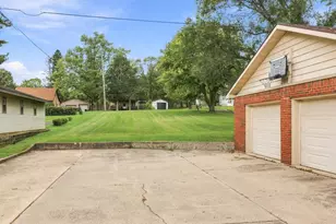 233 N 1st St, Princeton, WI 54968 - Photo 38