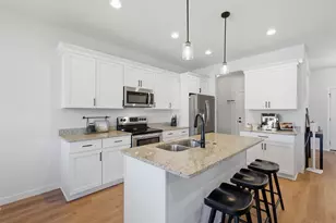 2224 Otteson Dr, Stoughton, WI 53589 - Photo 12