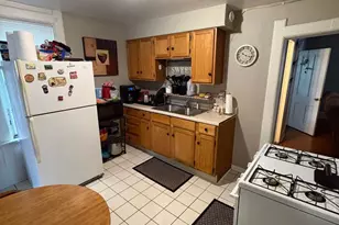 2565 N Weil St, Milwaukee, WI 53212 - Photo 6