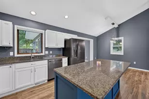 4713 Dream Ln, Madison, WI 53718 - Photo 8