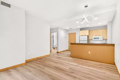 309 W Washington Avenue #104, Madison, WI 53703 - Photo 14