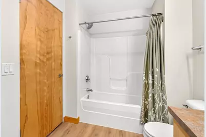 309 W Washington Avenue #104, Madison, WI 53703 - Photo 28