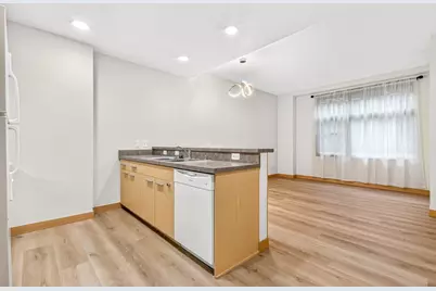 309 W Washington Avenue #104, Madison, WI 53703 - Photo 12