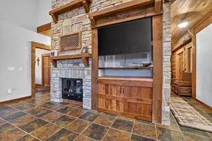 4025 S Bernstein Rd, Orfordville, WI 53576 - Photo 18