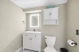 5809 Crabapple Ln, Madison, WI 53711 - Photo 38