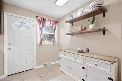 5809 Crabapple Lane, Madison, WI 53711 - Photo 10