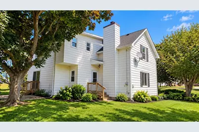 1043 N Monroe Street, Waterloo, WI 53594 - Photo 2