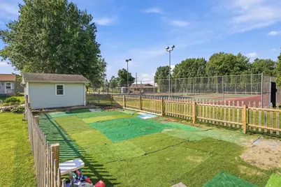 307 Locust Street, Lena, IL 61048 - Photo 34