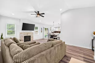 5002 Great Gray Dr, Madison, WI 53718 - Photo 8