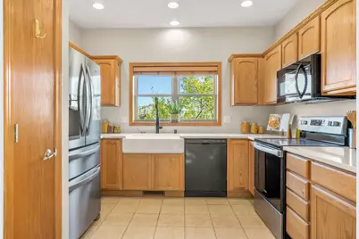N8776 Hannah Road, Belleville, WI 53508 - Photo 8