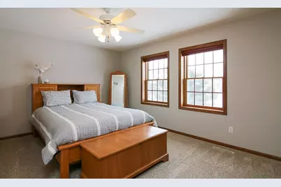 8430 Elderberry Road, Madison, WI 53707 - Photo 8
